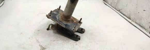 Cadillac CTS Front bumper mounting bracket