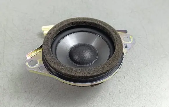 Toyota GR 86 Panel speaker 