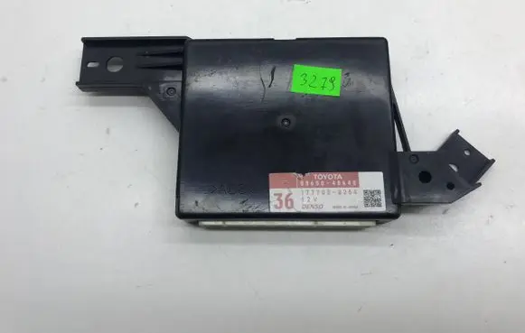 Lexus RX 450H Other control units/modules 8865048640 1777008264