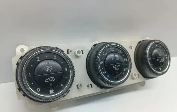 Mercedes-Benz ML W163 Climate control unit A1638202589