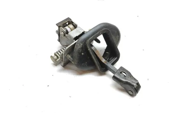 Citroen DS5 Rear door check strap stopper