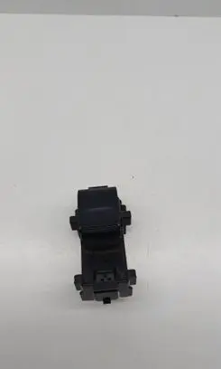 Toyota RAV 4 (XA40) Electric window control switch 8292150