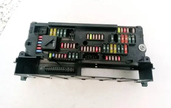 BMW 5 GT F07 Fuse box set 921086101 9210861-01