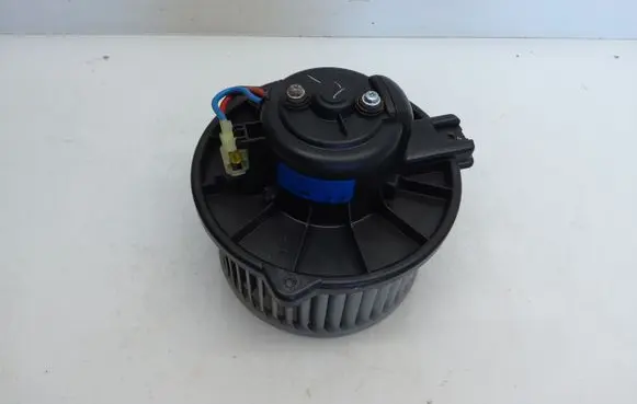 Mitsubishi Space Star Heater fan/blower 0130111191