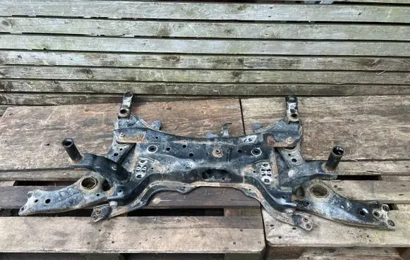 Toyota C-HR I Front subframe 
