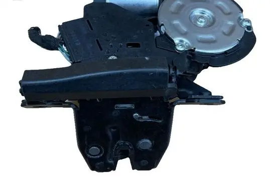 Buick Enclave II Tailgate/trunk/boot lock/catch/latch 13519125