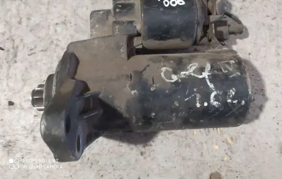 Volkswagen Golf IV Starter motor 0001121006