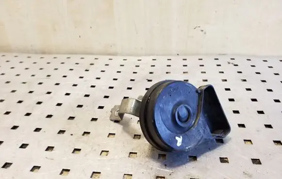 Mercedes-Benz C W204 Horn signal A046522