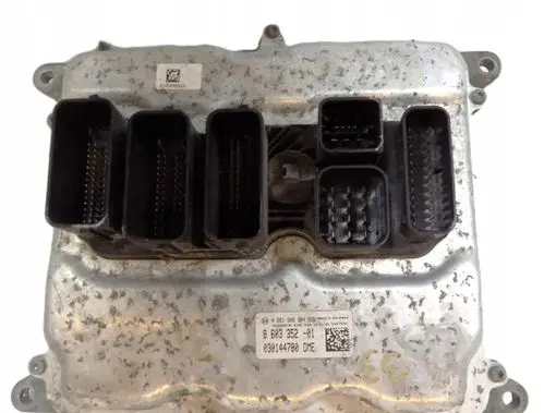 BMW 1 F20 F21 Engine control unit/module ECU 0261S08904