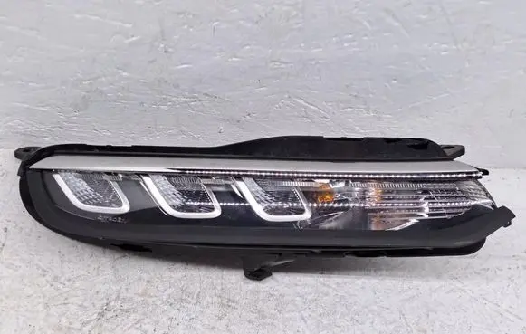 Citroen C3 Headlight/headlamp 9833480480
