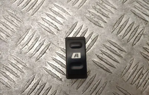 Citroen Xsara Picasso Electric window control switch