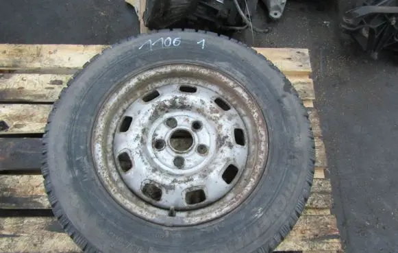 Volkswagen Transporter - Caravelle T4 R12 steel rim 