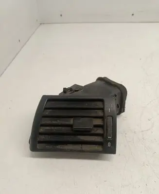 BMW 3 E46 Dashboard side air vent grill/cover trim 8361897
