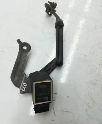 BMW 1 E81 E87 Headlight/headlamp level sensor 6778809