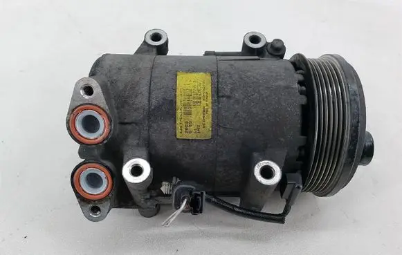 Ford Focus Air conditioning (A/C) compressor (pump) 3M5H-19D629-KF