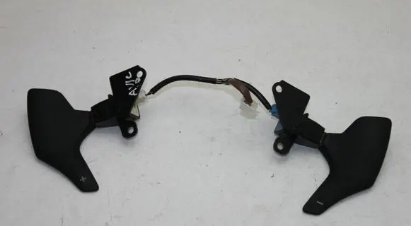 Toyota Avensis T270 Gear shift switch/knob 