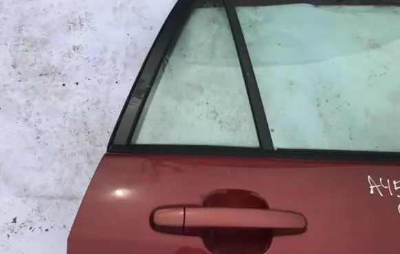 Toyota RAV 4 (XA20) Rear vent window glass 