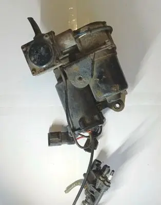 Land Rover Range Rover Sport L320 Air suspension compressor/pump RQG500080