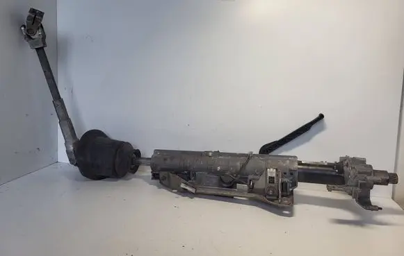 BMW 3 E90 E91 Steering wheel axle 678689
