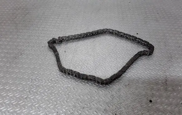 Volkswagen Polo IV 9N3 Oil pump chain 