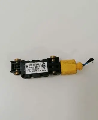Audi A4 S4 B6 8E 8H Airbag deployment crash/impact sensor 8E0959643E