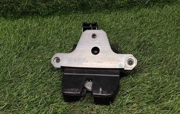 Ford C-MAX I Tailgate/trunk/boot lock/catch/latch 8M51R442A66CA
