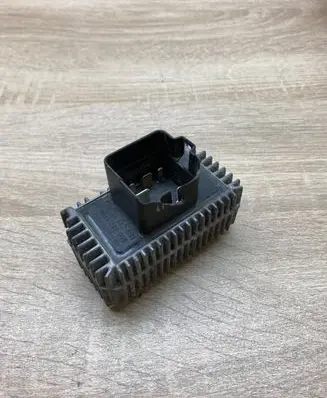 Opel Astra G Glow plug pre-heat relay 09132691 51299008