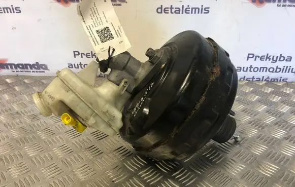 Opel Insignia A Brake booster 13228187
