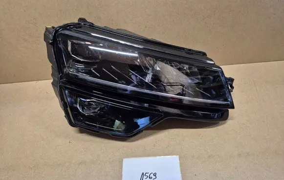 Skoda Karoq Headlight/headlamp 57B941016B