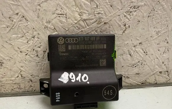 Audi Q5 SQ5 Gateway control module 8T0907468AF