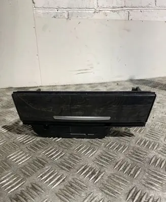 BMW 7 F01 F02 F03 F04 Car ashtray 9119317 07022011 46567
