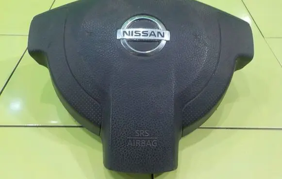Nissan NV200 Steering wheel airbag 