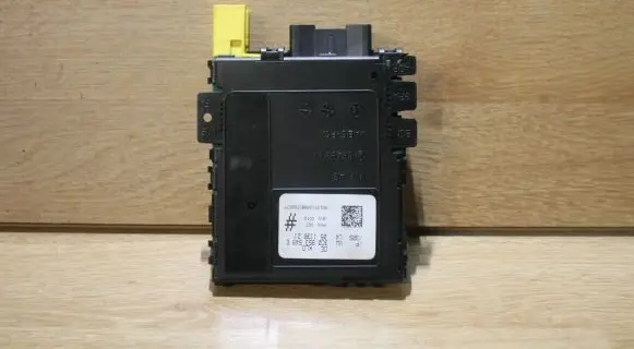 Volkswagen PASSAT B6 Steering rack control module 3C0953549E