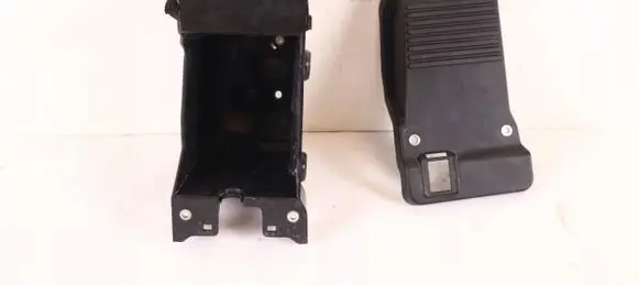 Volvo XC90 Battery box tray acm764
