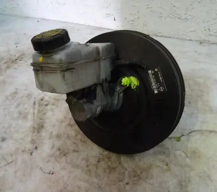 Dacia Dokker Brake booster 472107999R