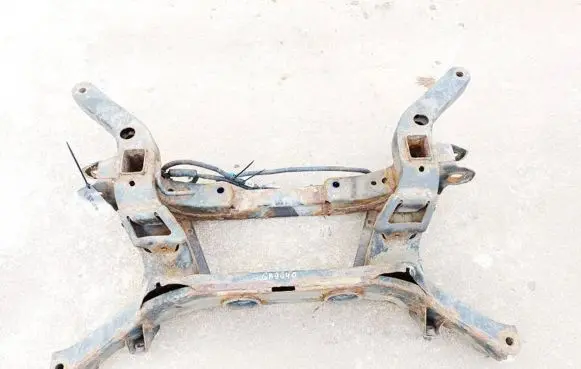 Chevrolet Captiva Rear subframe 