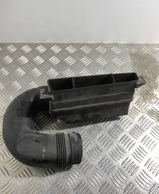 Volkswagen Golf VI Air intake duct part 1K0805971C