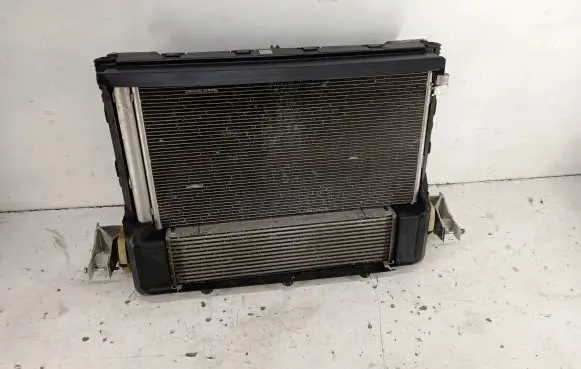 BMW 7 G11 G12 Radiator set 8576305
