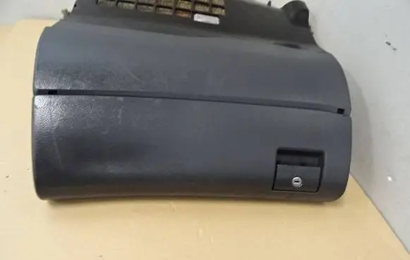 Audi A4 S4 B5 8D Glove box