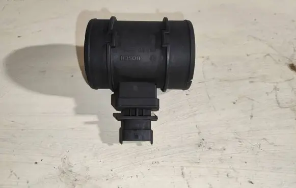 Opel Astra H Mass air flow meter 0281002618