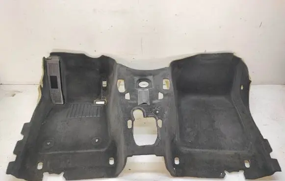 BMW 3 E90 E91 Front floor carpet liner 7114433