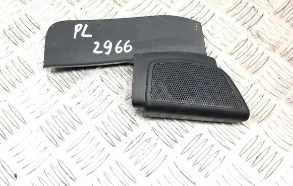 Ford Focus ST Front door speaker cover trim 07844000 BM5118C862A B45XB