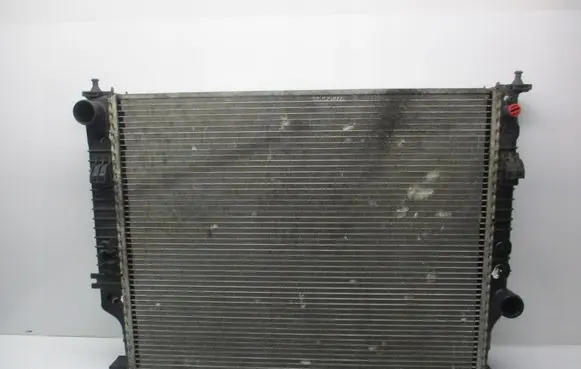Mercedes-Benz ML AMG W164 Coolant radiator 1645000804