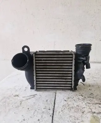 Volkswagen Golf IV Intercooler radiator