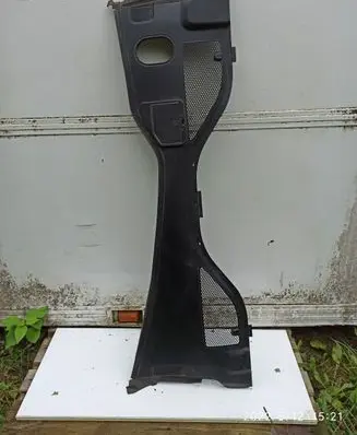 Audi A7 S7 4G Wiper trim 4G8819447