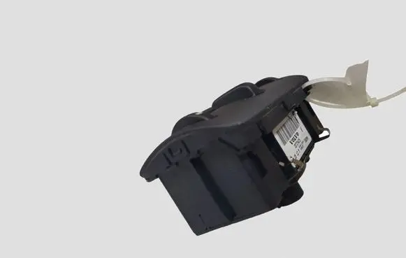 Volvo V40 Light switch 30739425