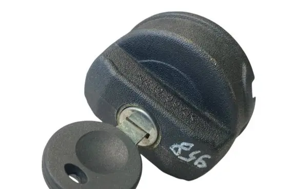 Volkswagen Transporter - Caravelle T4 Fuel tank filler cap 