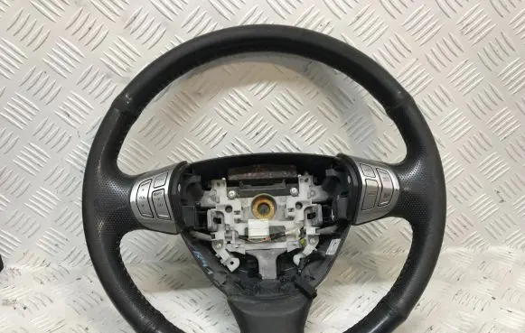 Honda FR-V Steering wheel