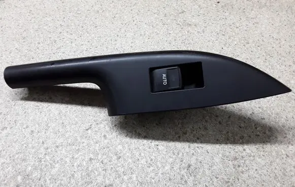Lexus CT 200H Electric window control switch 7427176010