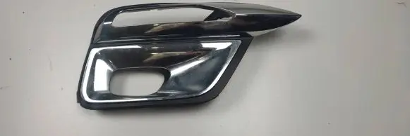Infiniti QX80 Front fog light trim/grill 622565ZA0A